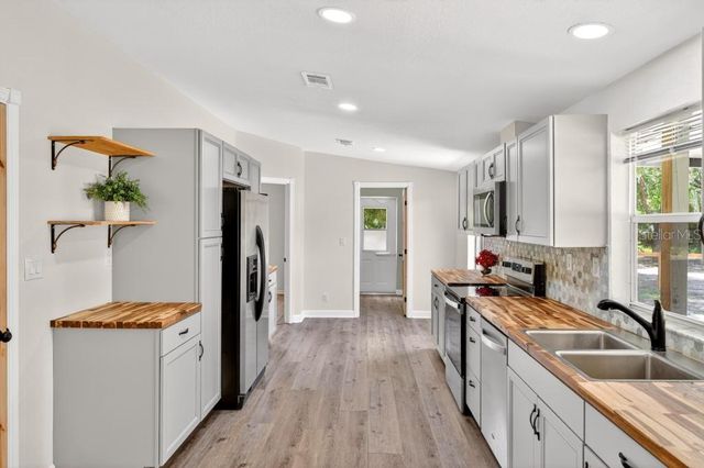 40100 JIM SCOTTS ROAD, Leesburg, FL 34788
