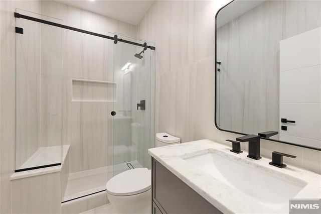 84 Depeyster Avenue, Tenafly, NJ 07670