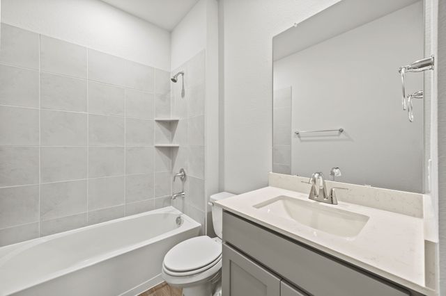 413 Llano Lane, Red Oak, TX 75154