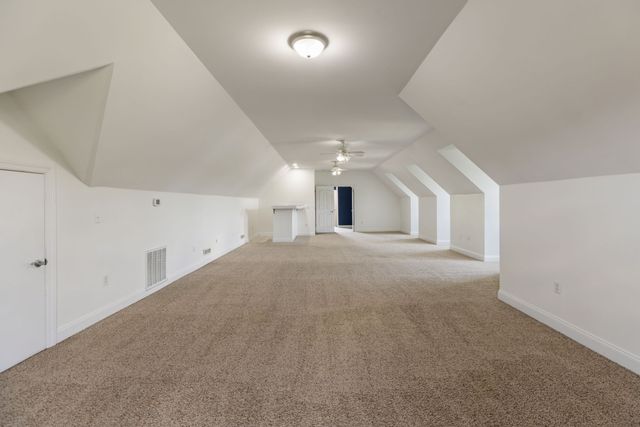 1633 Hayes Denton Rd, Columbia, TN 38401