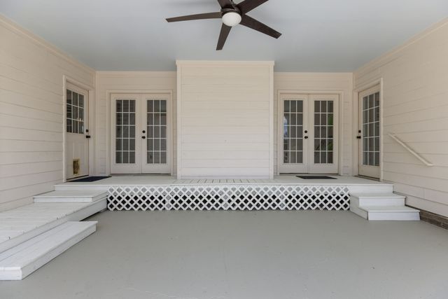 1633 Hayes Denton Rd, Columbia, TN 38401