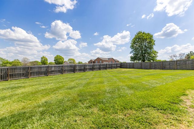 1633 Hayes Denton Rd, Columbia, TN 38401