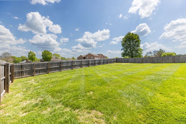 1633 Hayes Denton Rd, Columbia, TN 38401