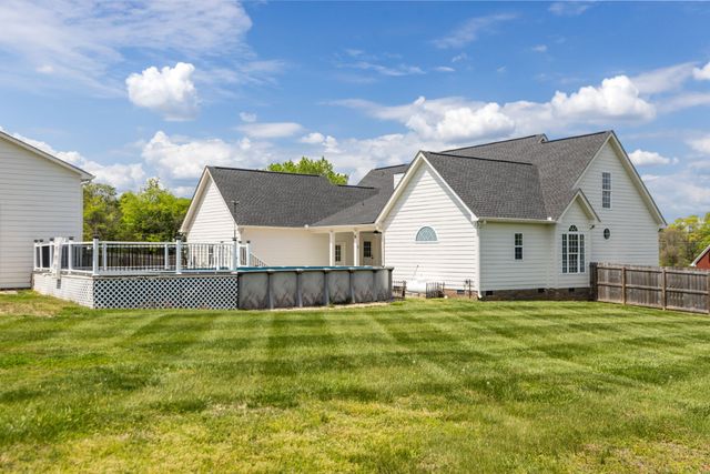 1633 Hayes Denton Rd, Columbia, TN 38401