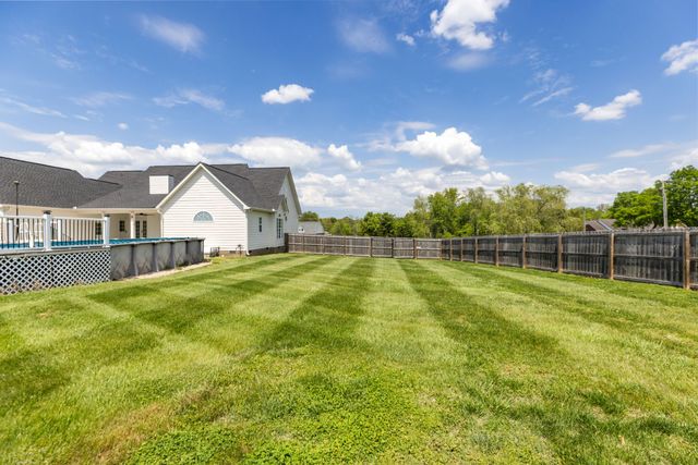 1633 Hayes Denton Rd, Columbia, TN 38401