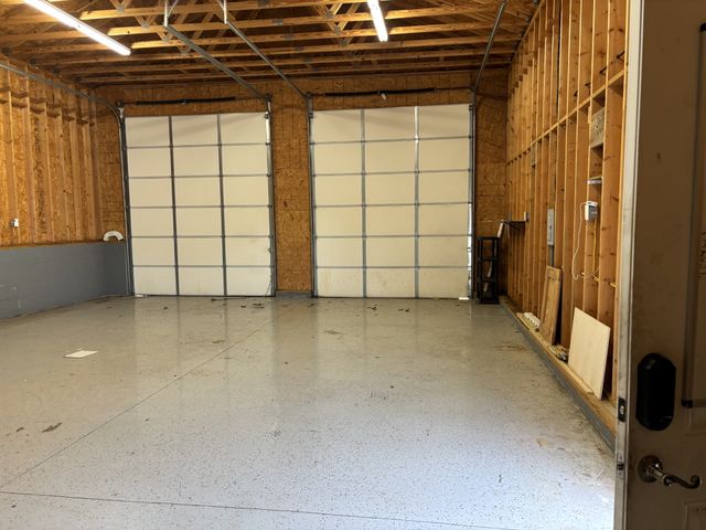 1633 Hayes Denton Rd, Columbia, TN 38401