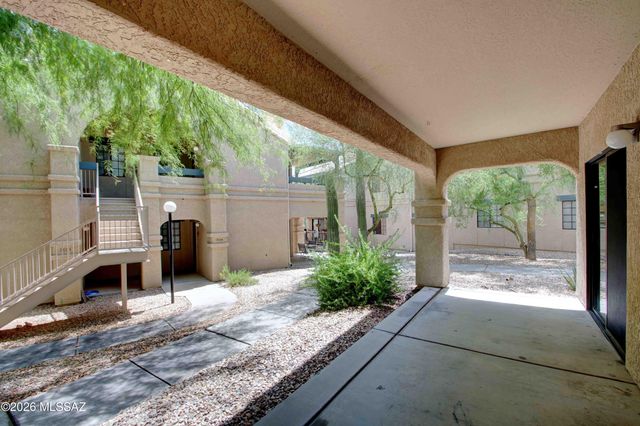 101 S Players Club Dr Apt 5102, Tucson, AZ 85745