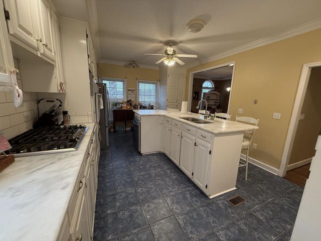 976 Briarwood Ct., Johnsonville, SC 29555