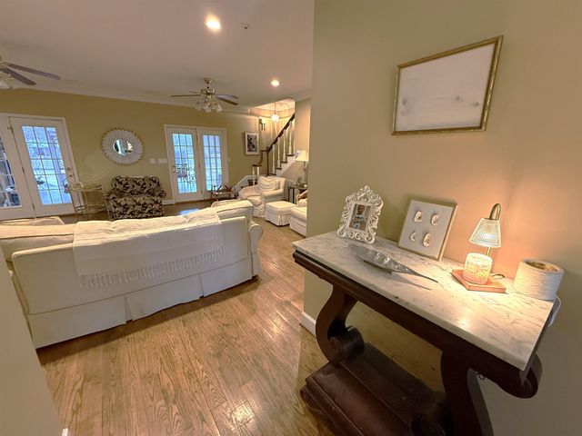 976 Briarwood Ct., Johnsonville, SC 29555