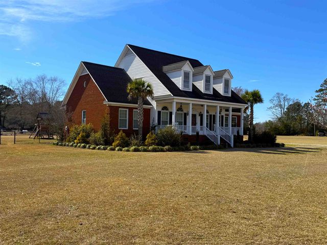 976 Briarwood Ct., Johnsonville, SC 29555