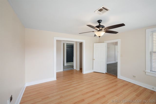 513 N Main Street, Sand Springs, OK 74063