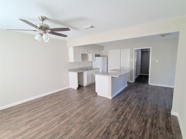 1960 Upland Drive, Houston, TX 77043