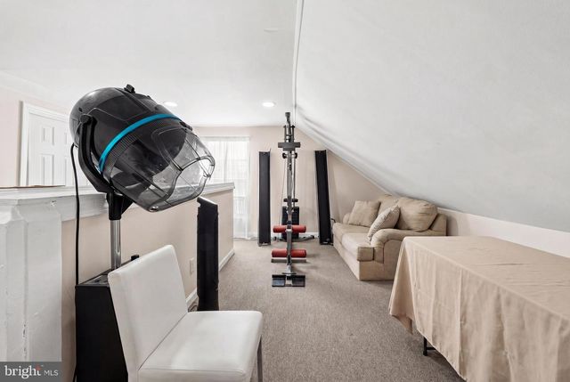 560 YORK ST, Burlington, NJ 08016