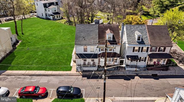 560 YORK ST, Burlington, NJ 08016