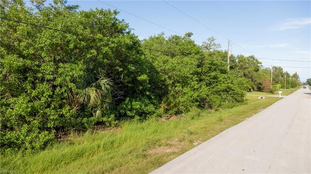 Lancewood WAY, Naples, FL 34116