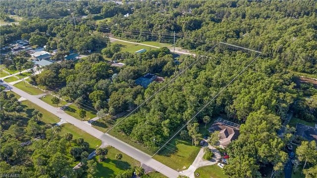 Lancewood WAY, Naples, FL 34116