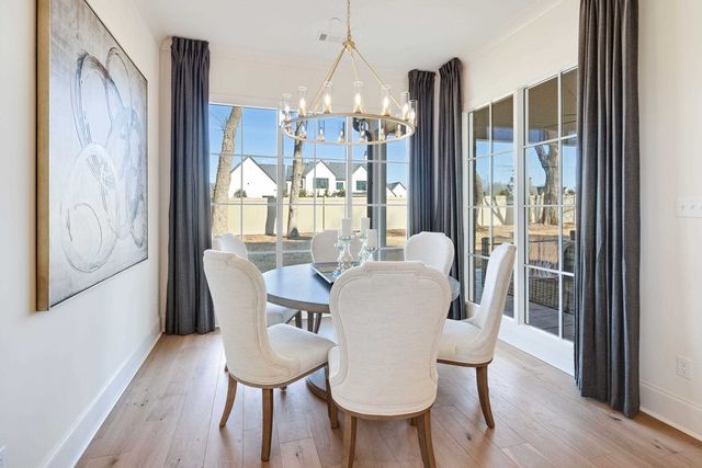 9172 CHEATHAM LN N, Germantown, TN 38138