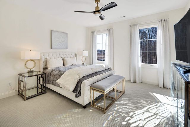 9172 CHEATHAM LN N, Germantown, TN 38138