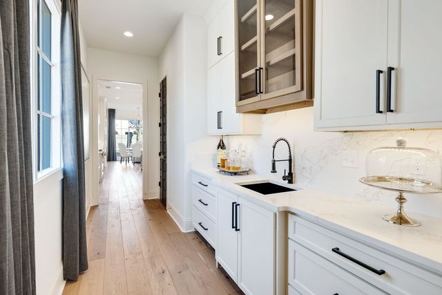 9172 CHEATHAM LN N, Germantown, TN 38138