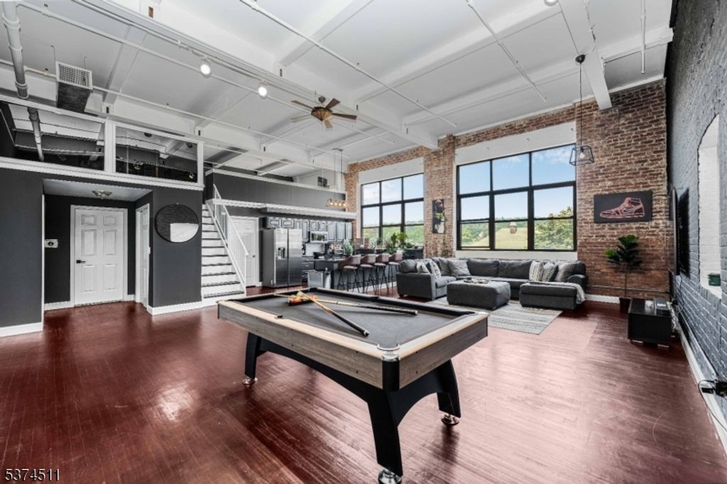 350 Scotland Rd, City Of Orange Twp., NJ 07050