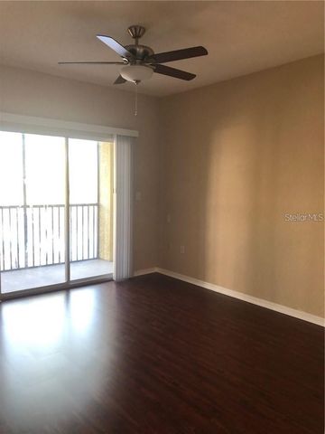 10205 COURTNEY PALMS BOULEVARD 203, Tampa, FL 33619