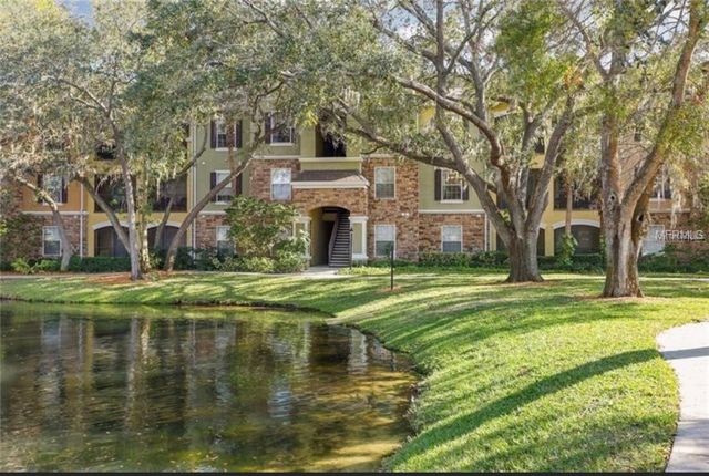 10205 COURTNEY PALMS BOULEVARD 203, Tampa, FL 33619