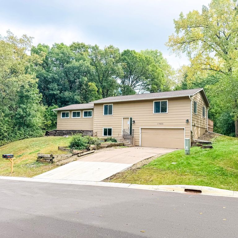 17800 Jamaica Circle, Lakeville, MN 55044 — exterior