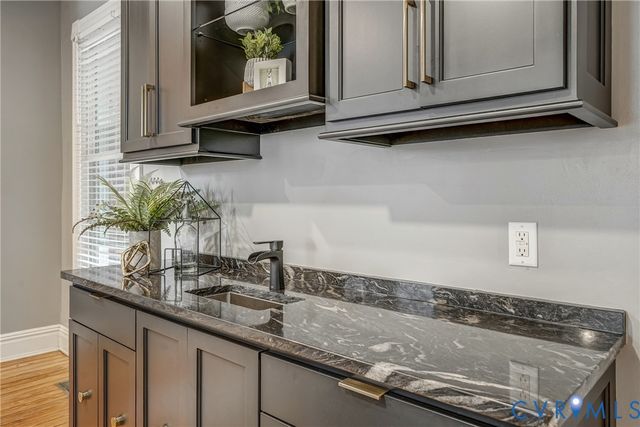 2611 W Main St, Richmond, VA 23220