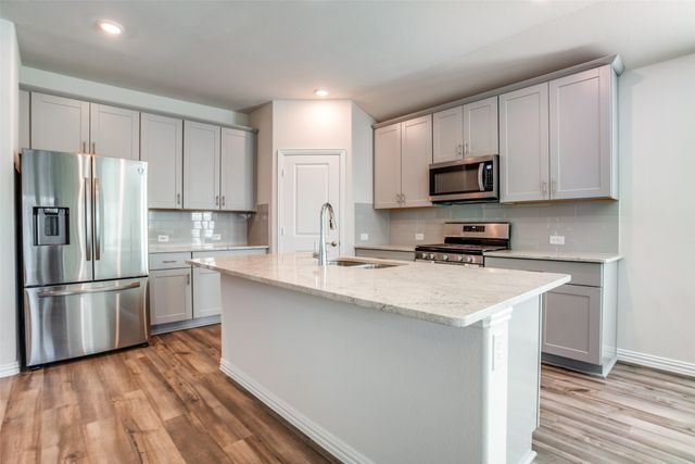 503 Fox Ridge Drive, Princeton, TX 75407