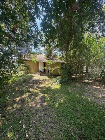 6100 Tangelo Drive, Fort Pierce, FL 34982
