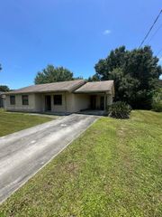 6100 Tangelo Drive, Fort Pierce, FL 34982