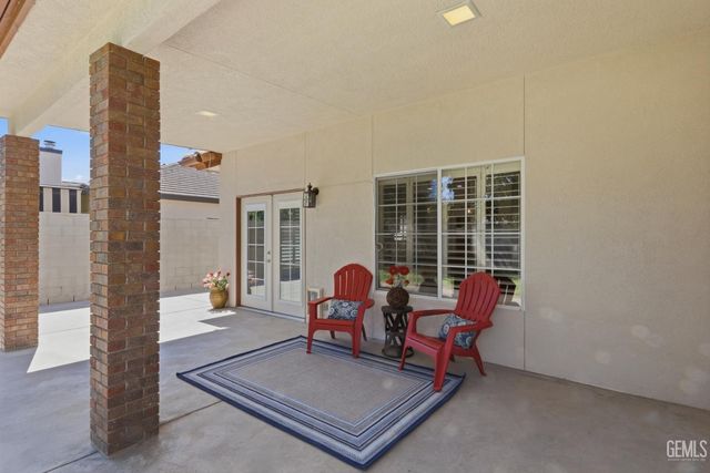 9810 Autumn Serenade Court, Bakersfield, CA 93312