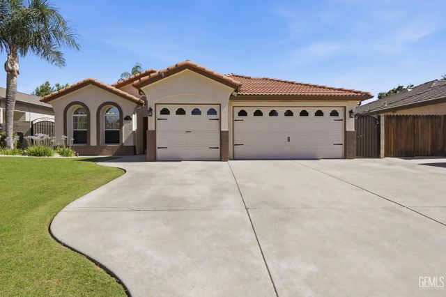 9810 Autumn Serenade Court, Bakersfield, CA 93312