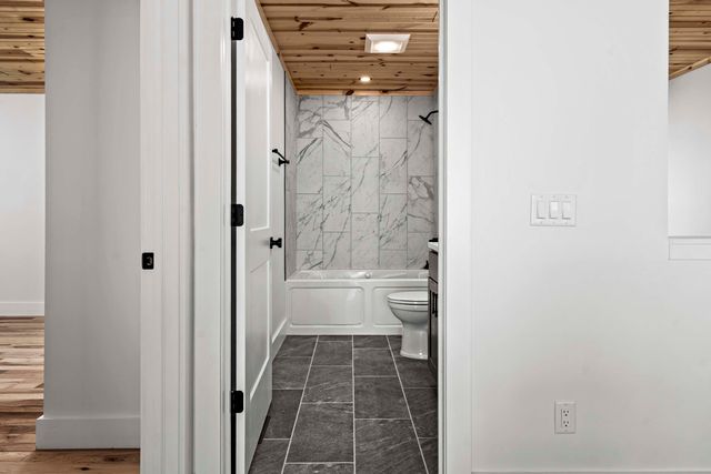 4144 S Sugar Loaf Mountain Road, Cleveland Twp, MI 49621