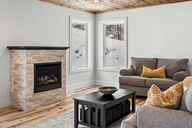 4144 S Sugar Loaf Mountain Road, Cleveland Twp, MI 49621