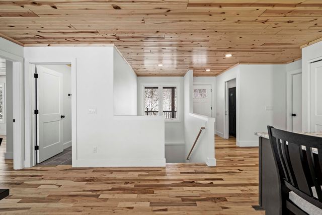 4144 S Sugar Loaf Mountain Road, Cleveland Twp, MI 49621