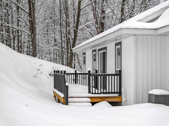 4144 S Sugar Loaf Mountain Road, Cleveland Twp, MI 49621