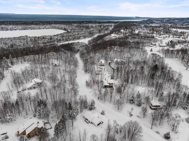 4144 S Sugar Loaf Mountain Road, Cleveland Twp, MI 49621