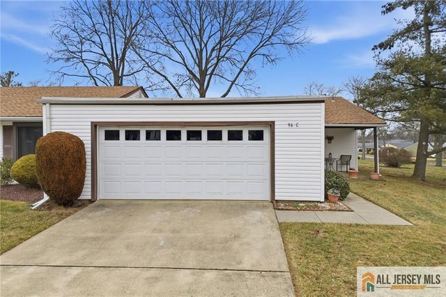 96 Salix Plaza C, Monroe, NJ 08831