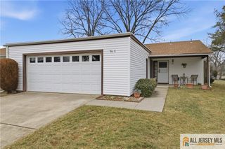 96 Salix Plaza C, Monroe, NJ 08831