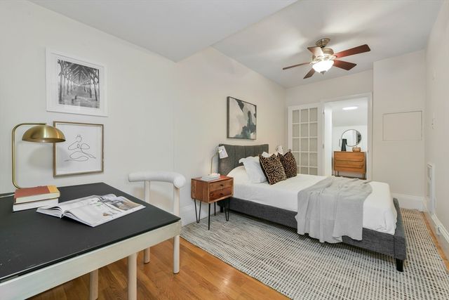 279 Beacon St 1F, Boston, MA 02116