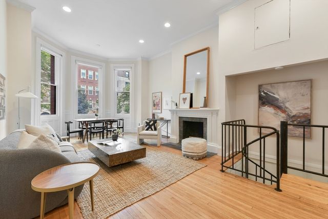 279 Beacon St 1F, Boston, MA 02116