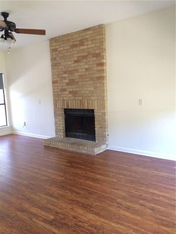 6604 Hart LN B, Austin, TX 78731