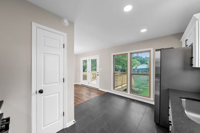 2161 Amadeus Dr, Clarksville, TN 37040