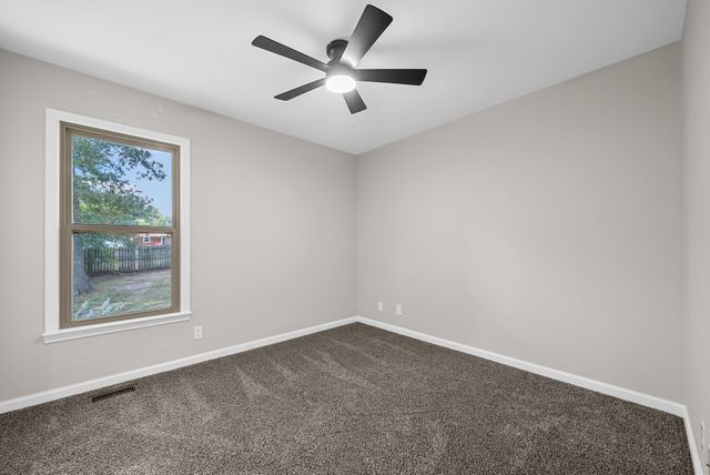 2161 Amadeus Dr, Clarksville, TN 37040