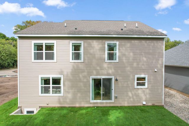 10566 Mississippi Dunes Trail S, Cottage Grove, MN 55016