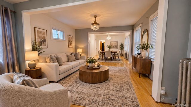 104-27 124 St, Richmond Hill S., NY 11419