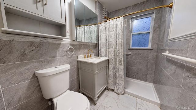 104-27 124 St, Richmond Hill S., NY 11419