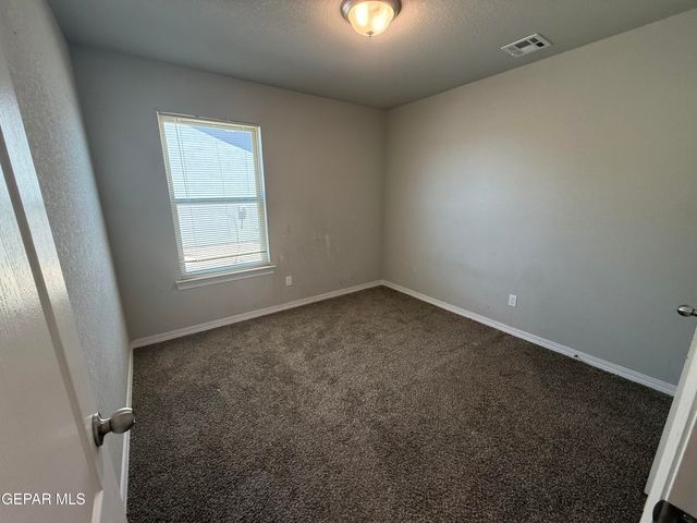 14545 Banana Yucca Avenue, Horizon City, TX 79928