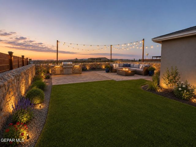 14545 Banana Yucca Avenue, Horizon City, TX 79928